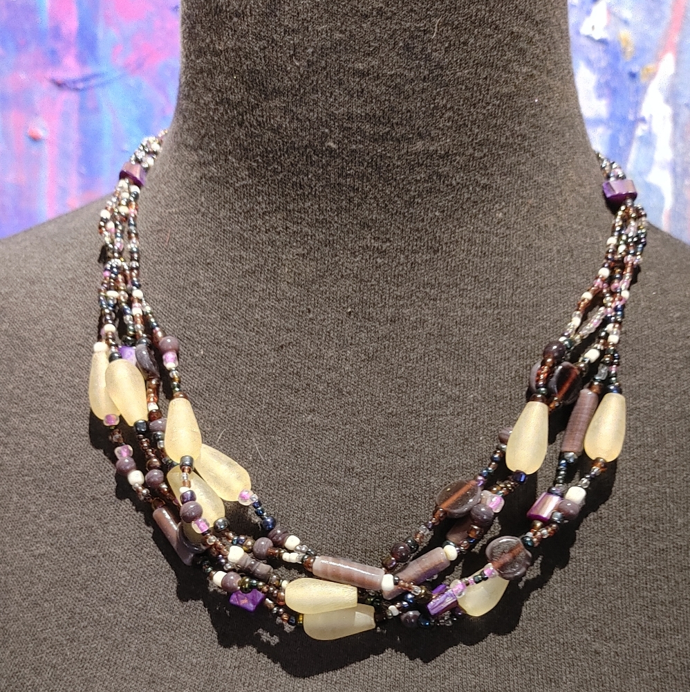 Handbeaded necklace.